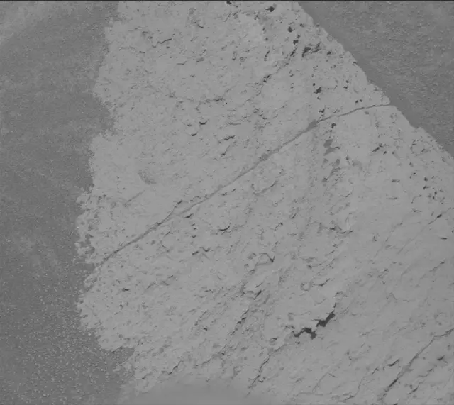 Sol 4060: Mast Camera (Mastcam)