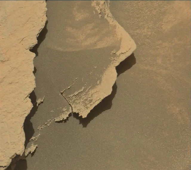 Sol 4060: Mast Camera (Mastcam)