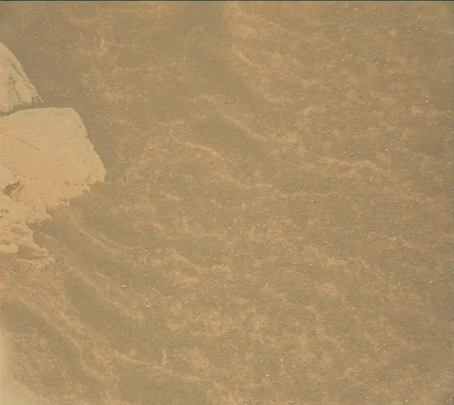 Sol 4060: Mast Camera (Mastcam)