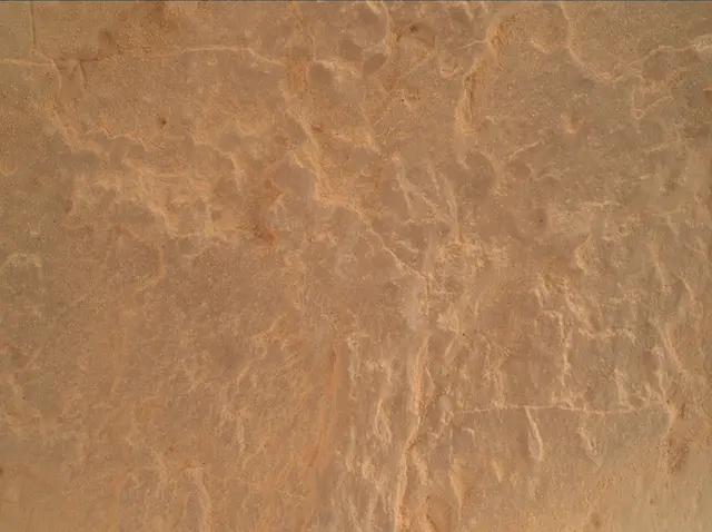 Sol 4062: Mars Hand Lens Imager (MAHLI)