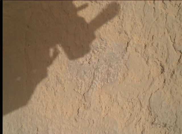 Sol 4062: Mars Hand Lens Imager (MAHLI)