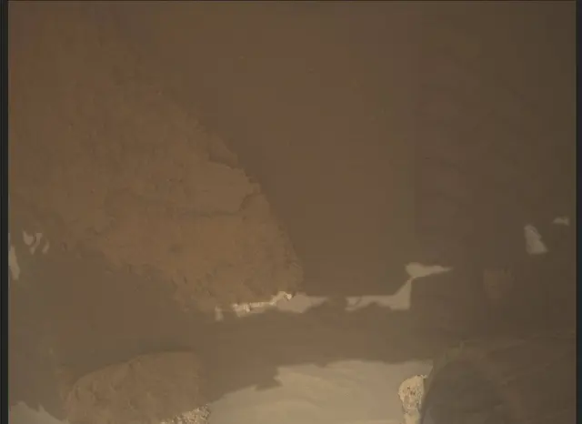 Sol 4062: Mars Descent Imager (MARDI)