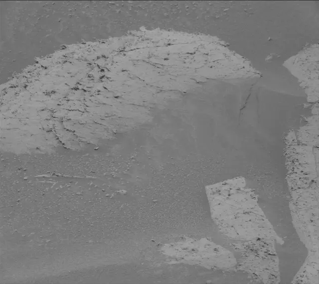 Sol 4064: Mast Camera (Mastcam)