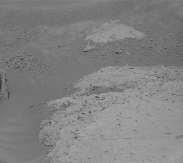 Sol 4064: Mast Camera (Mastcam)