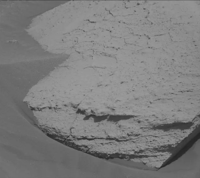 Sol 4064: Mast Camera (Mastcam)