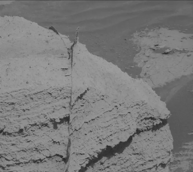 Sol 4064: Mast Camera (Mastcam)