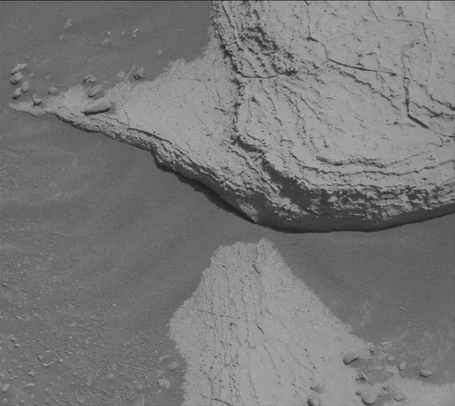 Sol 4064: Mast Camera (Mastcam)