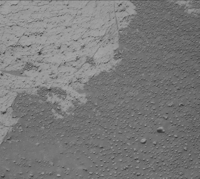 Sol 4064: Mast Camera (Mastcam)
