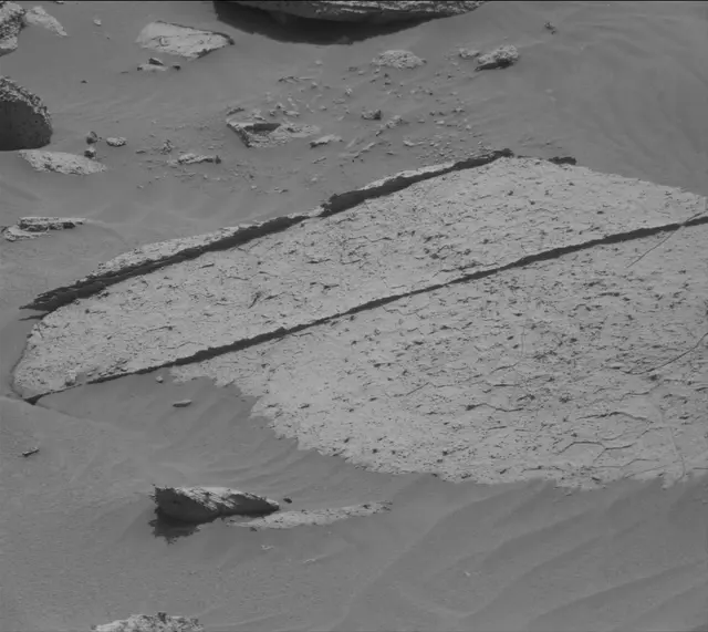 Sol 4064: Mast Camera (Mastcam)