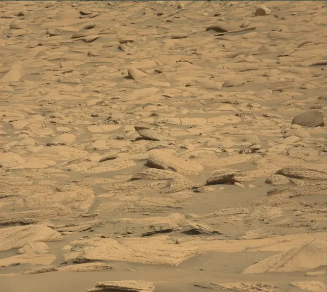 Sol 4064: Mast Camera (Mastcam)