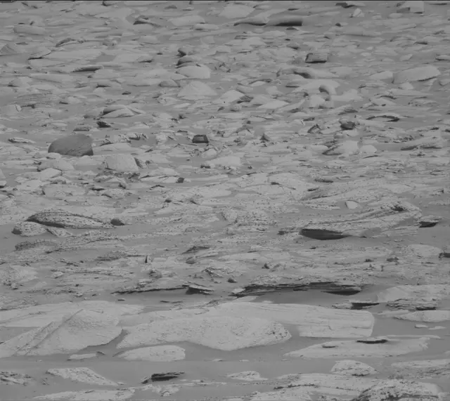 Sol 4064: Mast Camera (Mastcam)
