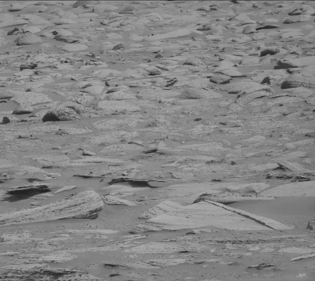 Sol 4064: Mast Camera (Mastcam)