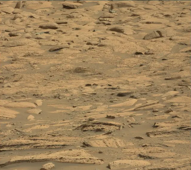 Sol 4064: Mast Camera (Mastcam)