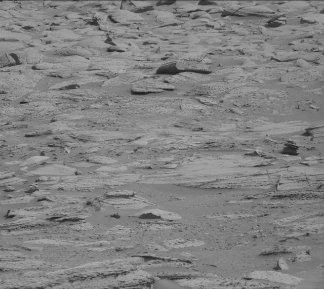Sol 4064: Mast Camera (Mastcam)