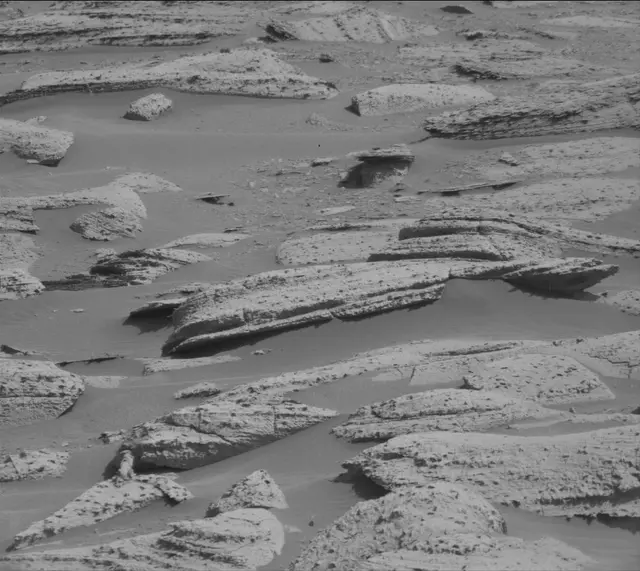 Sol 4064: Mast Camera (Mastcam)