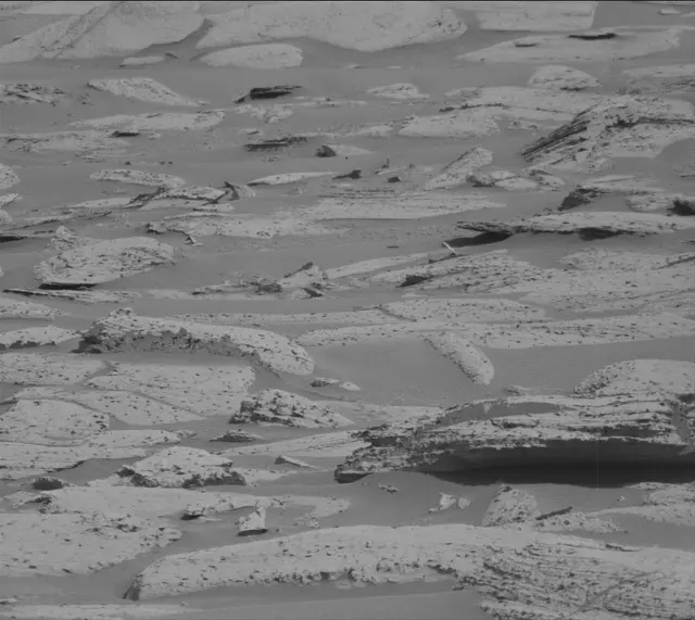 Sol 4064: Mast Camera (Mastcam)