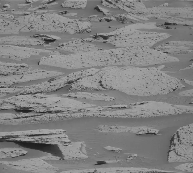 Sol 4064: Mast Camera (Mastcam)