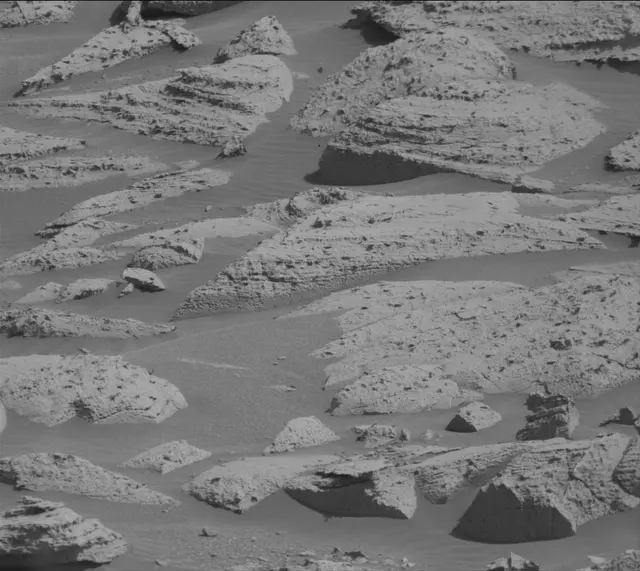 Sol 4064: Mast Camera (Mastcam)