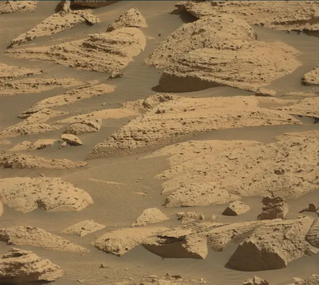Sol 4064: Mast Camera (Mastcam)