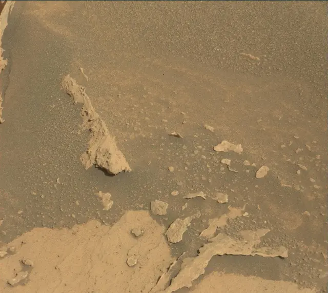 Sol 4064: Mast Camera (Mastcam)