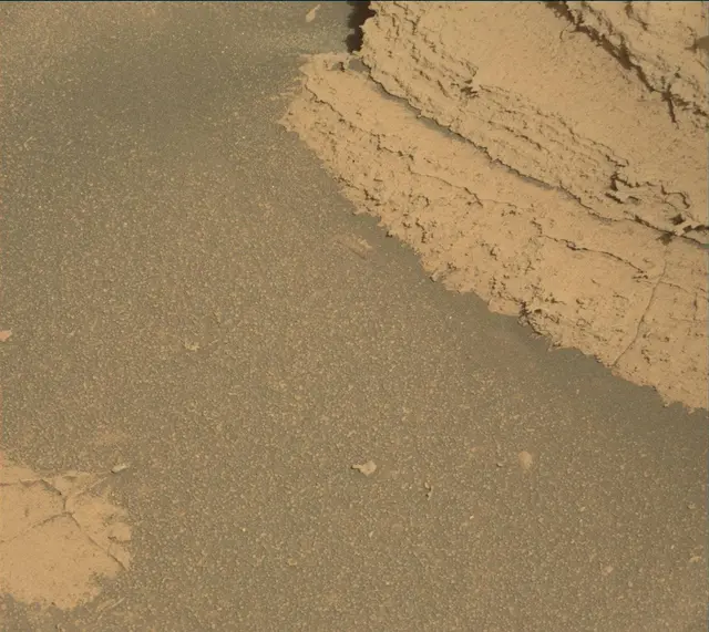 Sol 4064: Mast Camera (Mastcam)