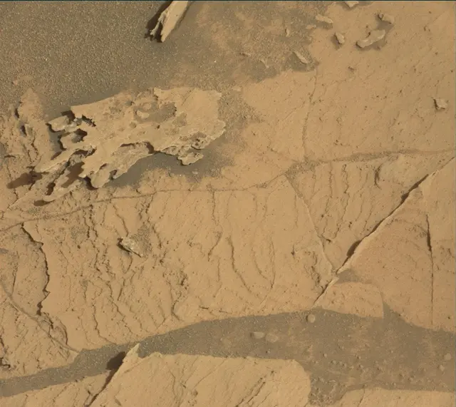 Sol 4064: Mast Camera (Mastcam)