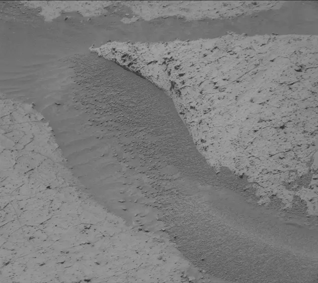 Sol 4066: Mast Camera (Mastcam)