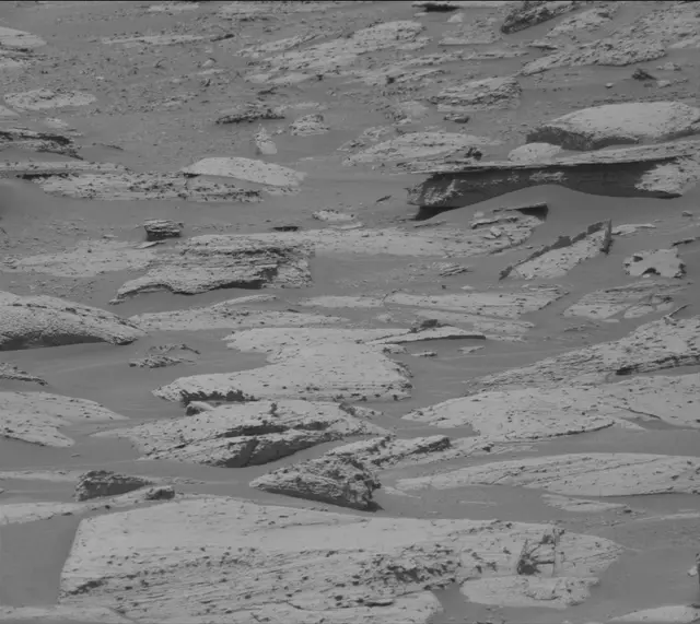 Sol 4067: Mast Camera (Mastcam)