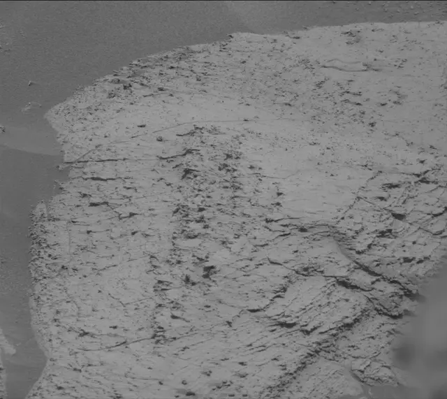 Sol 4067: Mast Camera (Mastcam)