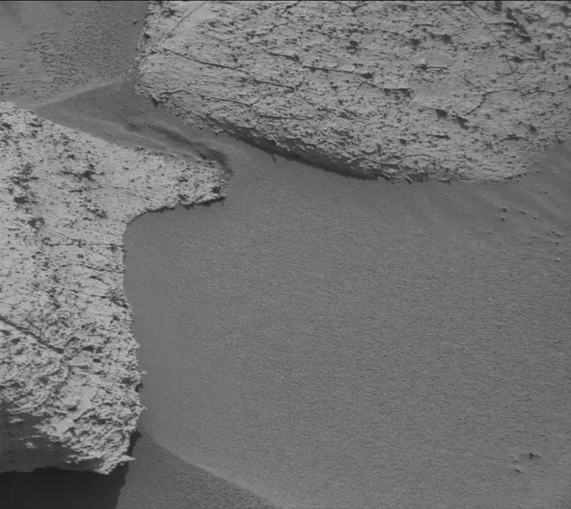 Sol 4067: Mast Camera (Mastcam)