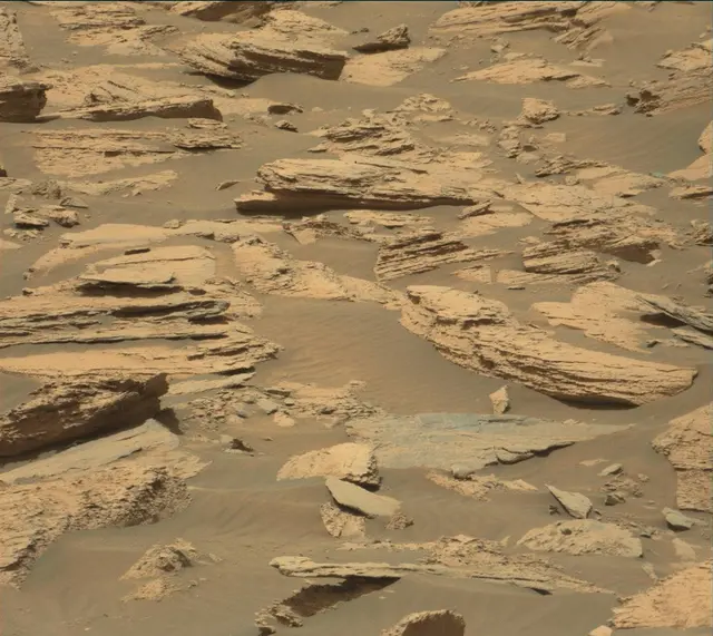 Sol 4068: Mast Camera (Mastcam)