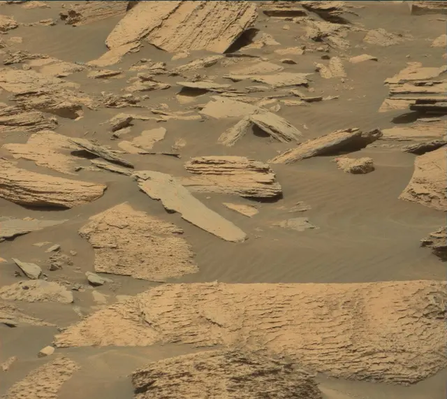 Sol 4068: Mast Camera (Mastcam)