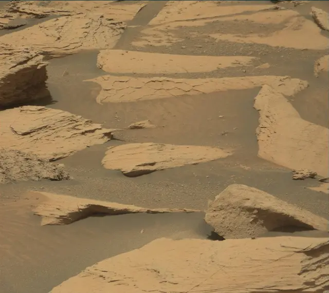 Sol 4068: Mast Camera (Mastcam)