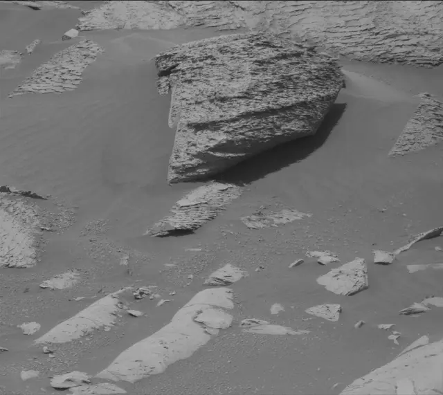 Sol 4068: Mast Camera (Mastcam)