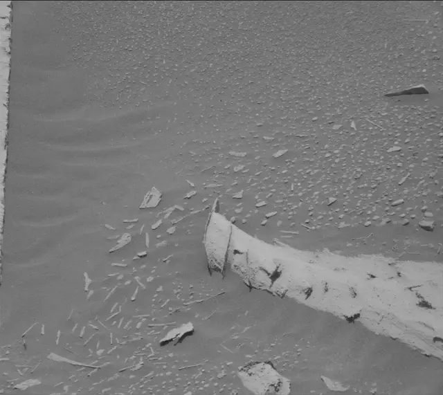 Sol 4070: Mast Camera (Mastcam)