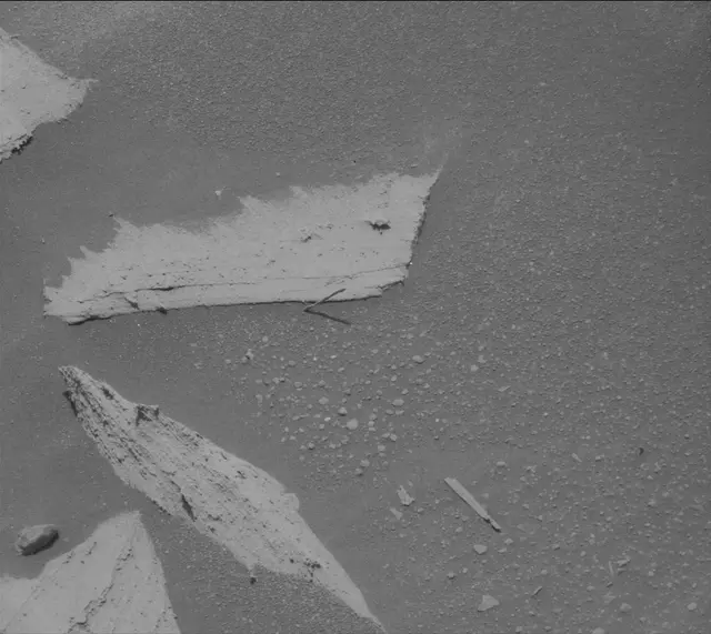 Sol 4070: Mast Camera (Mastcam)