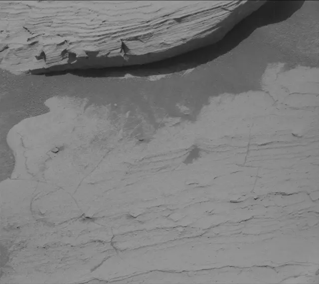 Sol 4070: Mast Camera (Mastcam)