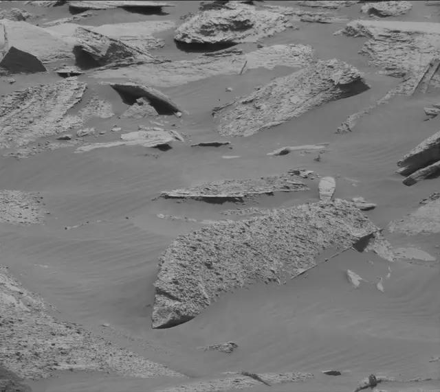 Sol 4070: Mast Camera (Mastcam)
