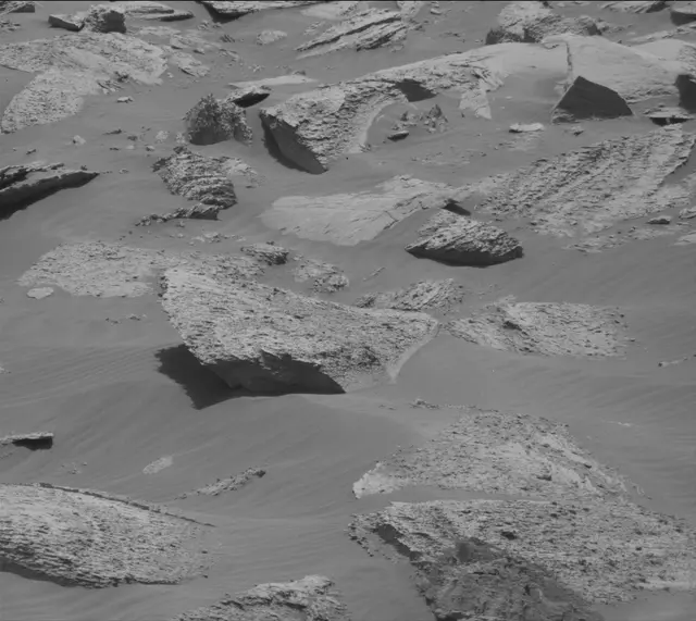 Sol 4070: Mast Camera (Mastcam)