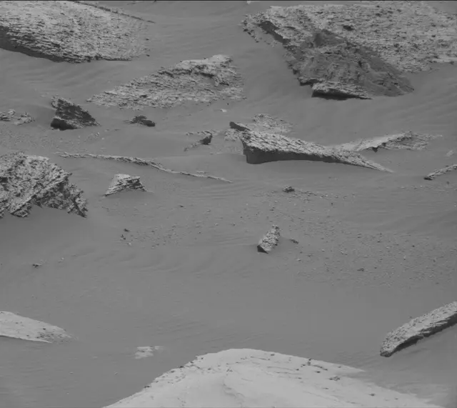 Sol 4070: Mast Camera (Mastcam)