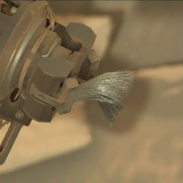 Sol 4070: Mast Camera (Mastcam)