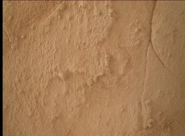 Sol 4070: Mars Hand Lens Imager (MAHLI)