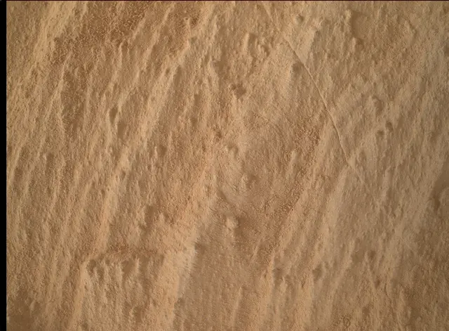 Sol 4070: Mars Hand Lens Imager (MAHLI)