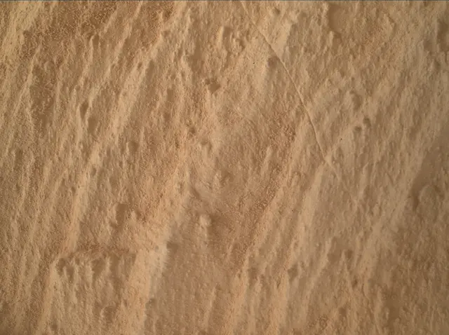 Sol 4070: Mars Hand Lens Imager (MAHLI)