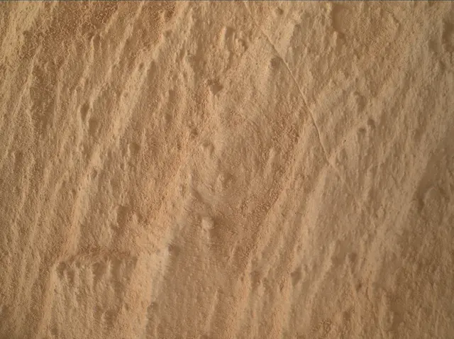 Sol 4070: Mars Hand Lens Imager (MAHLI)