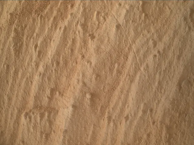 Sol 4070: Mars Hand Lens Imager (MAHLI)