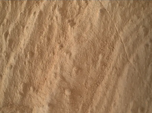 Sol 4070: Mars Hand Lens Imager (MAHLI)