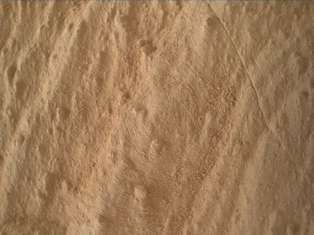 Sol 4070: Mars Hand Lens Imager (MAHLI)