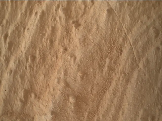Sol 4070: Mars Hand Lens Imager (MAHLI)