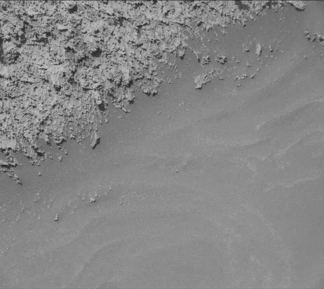 Sol 4071: Mast Camera (Mastcam)